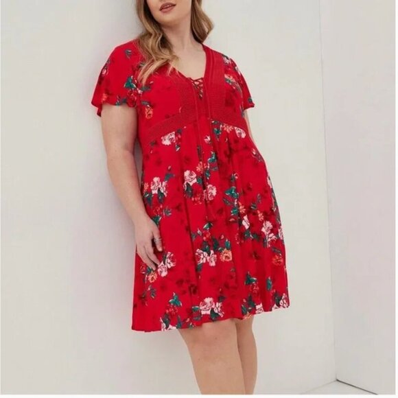 torrid Dresses & Skirts - Torrid Dress Short Sleeve Mini Gauze Lace Up Skater Floral Red Plus Size 2X